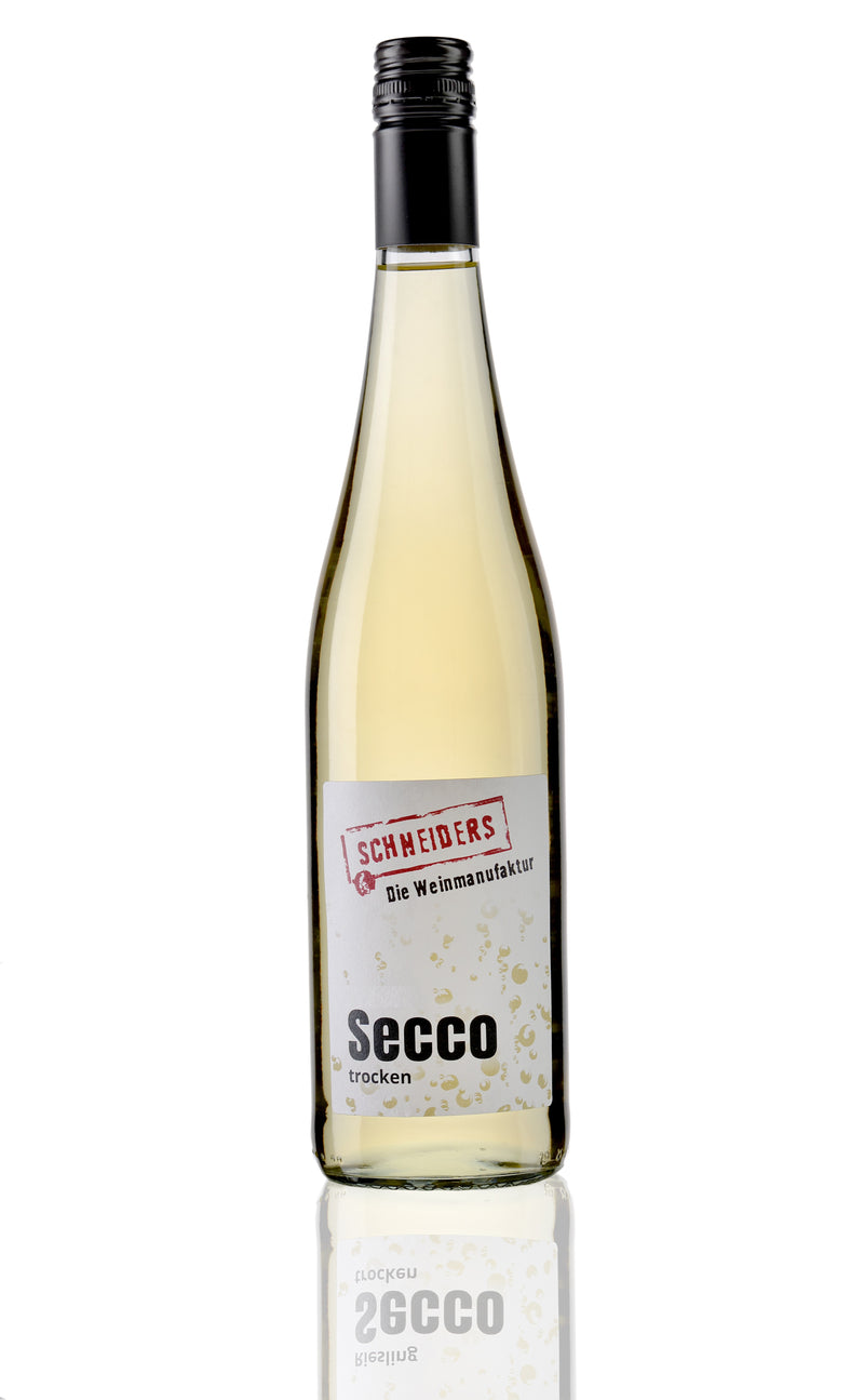 <p>Riesling Secco trocken</p> Wein des Monats - Die Weinmanufaktur